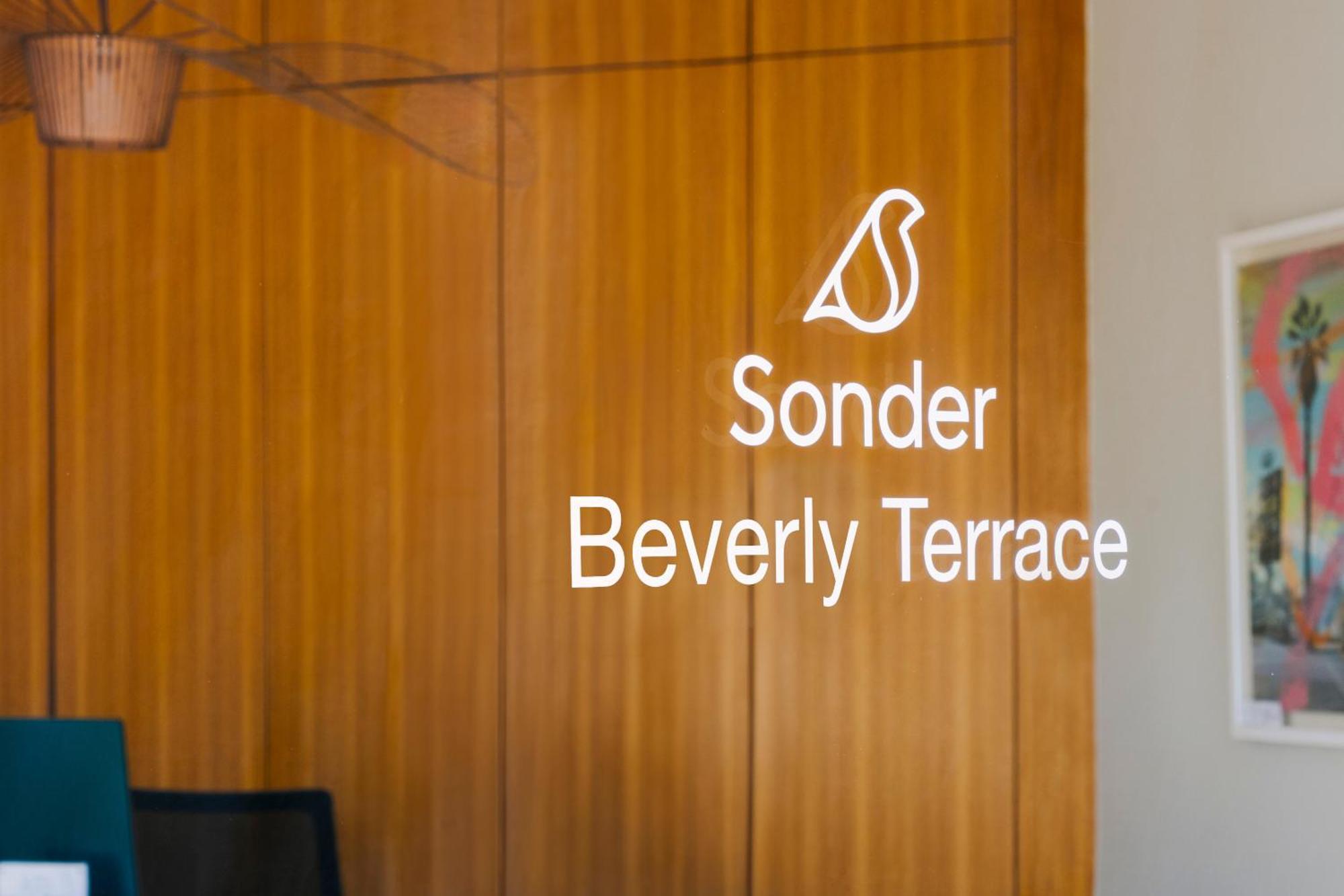 Beverly Terrace Powered By Sonder Лос-Анджелес Екстер'єр фото